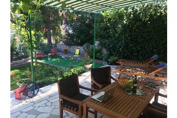 Croacia Privát Okrug Gornji, Exterior